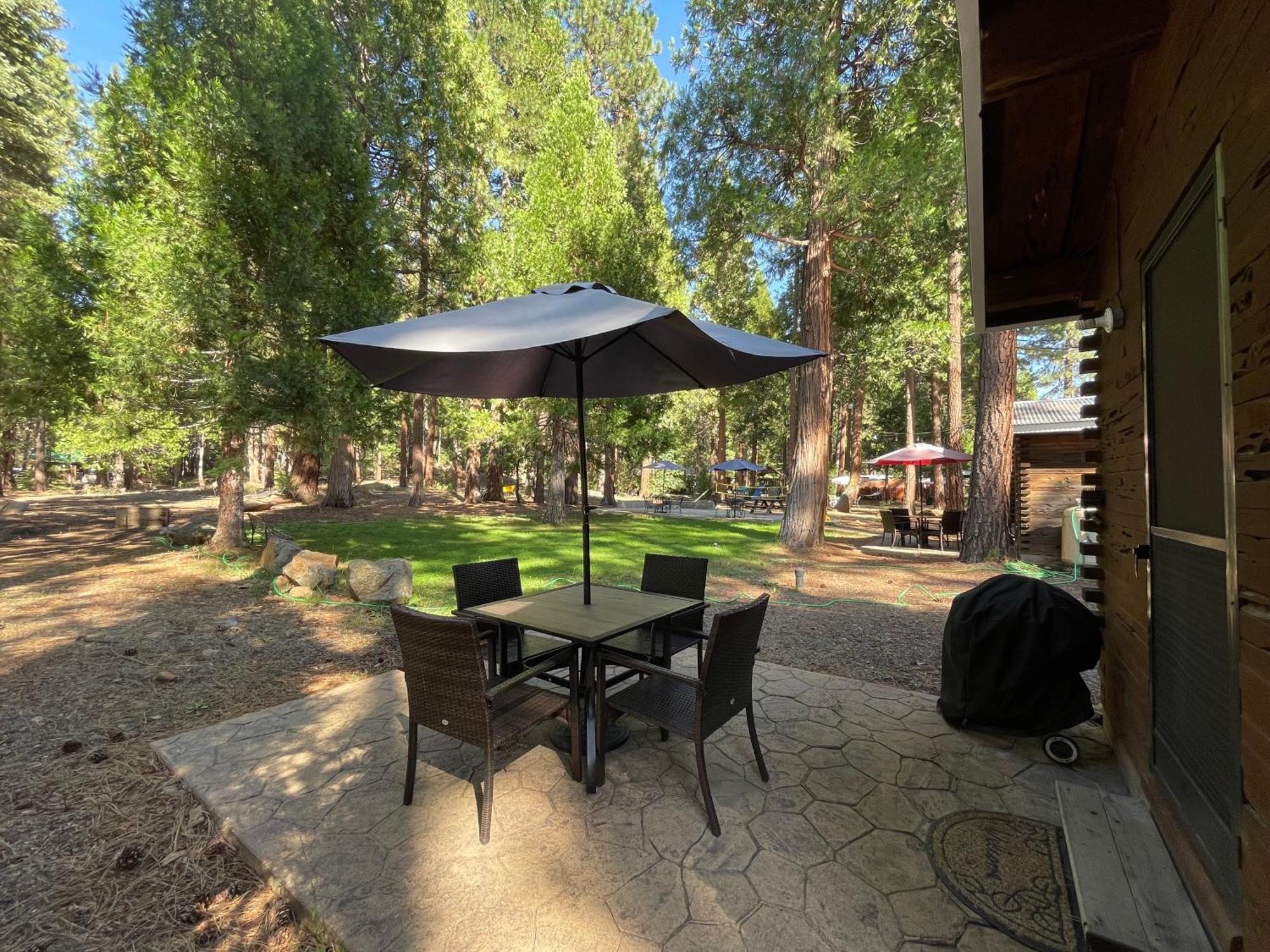 Sierra Sky Lodge Sloat Ngoại thất bức ảnh