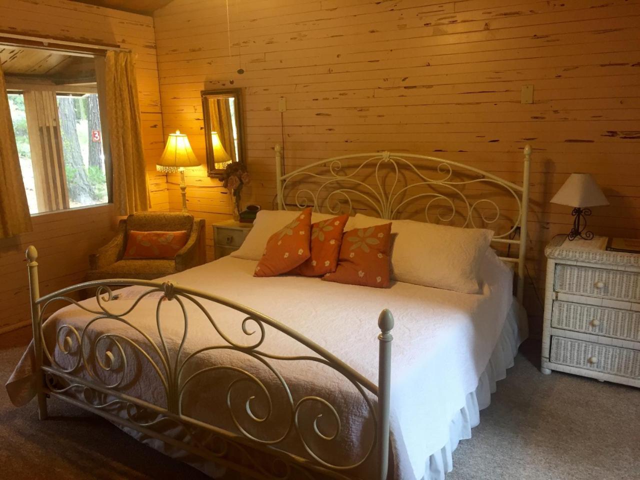 Sierra Sky Lodge Sloat Phòng bức ảnh